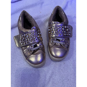 MICHAEL KORS~ GIRL’S ROSE GOLD~SNEAKERS~SIZE 2
